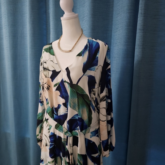 WHBM cocktail dress size 14 - Picture 16 of 17